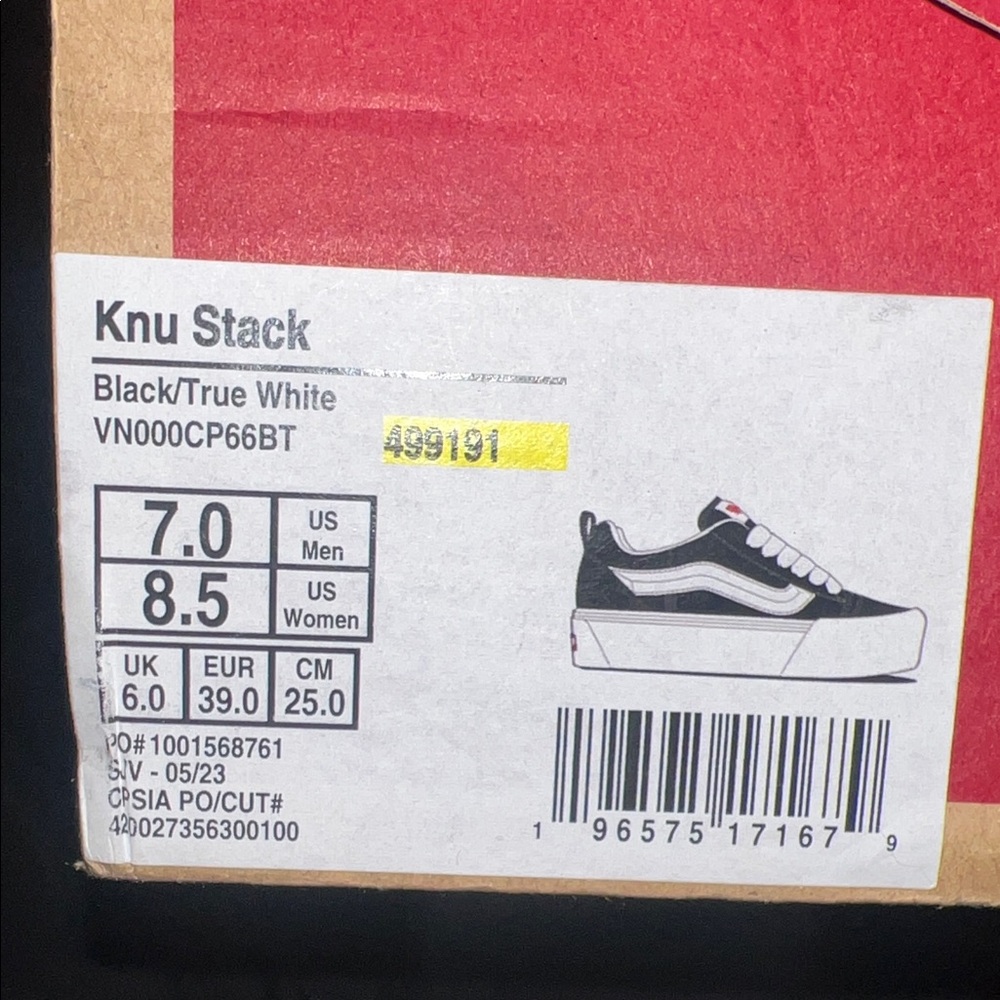 Vans Black and White Platform Old Skool Sneakers - Picture 5 of 5